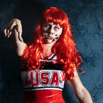 La Pompom Girl zombie