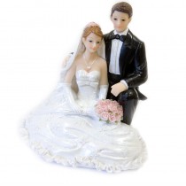 1 COUPLE MARIÉS AGENOUILLÉS