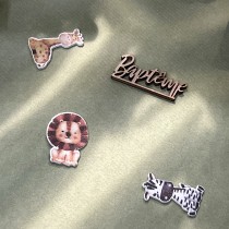 12 CONFETTIS BOIS ANIMAUX DE LA SAVANE 3X2.2CM