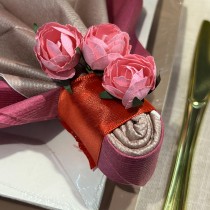 12 TIGES RENONCULE ARTIFICIELLE 2.5CM FUCHSIA