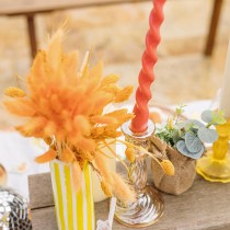 2 BOUGIES FLAMBEAU TORSADÉES 25CM 7H ORANGE