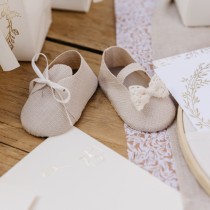 2 CONTENANTS EFFET LIN CHAUSSURES BÉBÉ 8.5X4.5CM