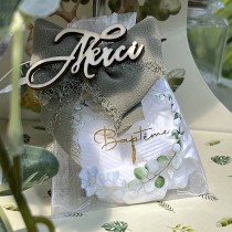 4 SACHETS TISSU ORGANDI BAPTÊME FEUILLAGE 7.5X10CM