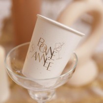 8 GOBELETS CARTON ANNÉE PÉTILLANT OR 25CL BLANC