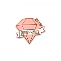 BROCHE MÉTAL EVJF FUTURE MARIÉE 5X4.5CM OR ROSE