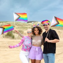 CASQUETTE PICS MULTICOLORE POUR ADULTE