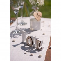 CENTRE DE TABLE LETTRES LOVE BOIS 14X1.2X6CM BLANC