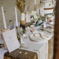 CHEMIN DE TABLE VOILE SATINÉ 28CMX3M CRÈME