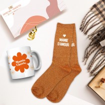 COFFRET MUG CHAUSSETTES MAMIE AMOUR CHÉRIE