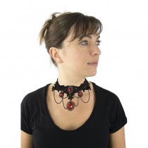 COLLIER GOTHIQUE PIERRES ROUGES