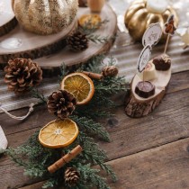 COMPO ARTIFICIELLE SAPIN ORANGE CANNELLE CÔNE 22CM