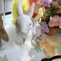 FIGURINE LAPIN RÉSINE 12.5X7.2X11.8CM BLANC