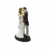 FIGURINE RÉSINE COUPLE MARIÉS S’EMBRASSANT 16CM