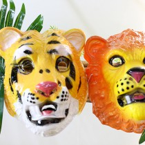 MASQUE PLASTIQUE LION ENFANT