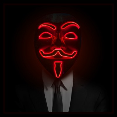 MASQUE RIGIDE ANONYMOUS VENDETTA LED ROUGE ADULTE