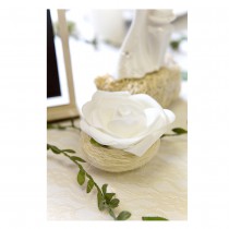 ROSE ARTIFICIELLE SUR SUPPORT ABACA 7CM Ø9CM BLANC